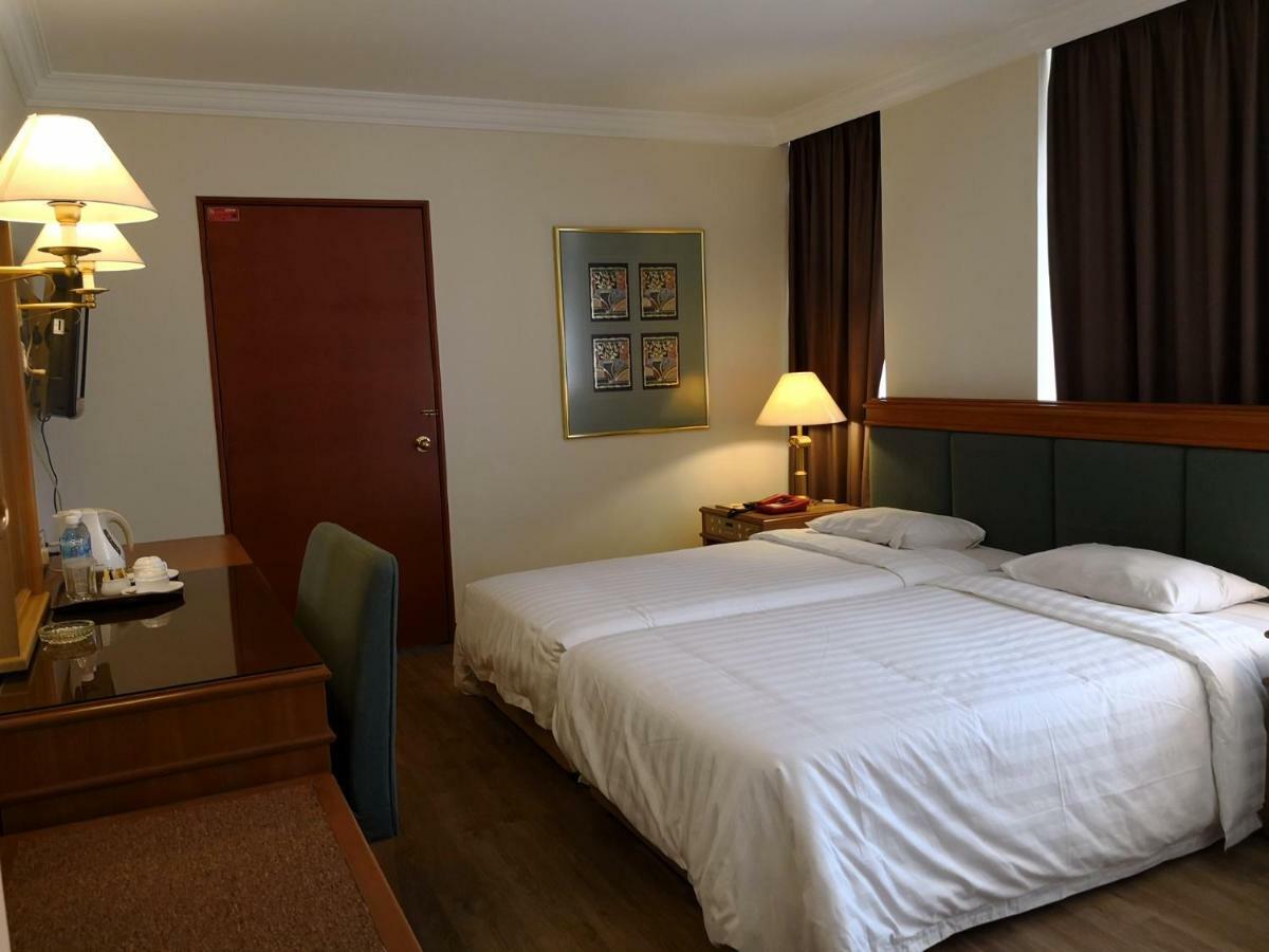 The Executive Hotel Lahad Datu Exterior foto